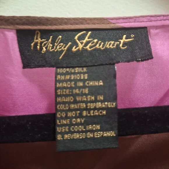 ASHLEY STEWART SILK TOP. - Picture 3 of 3
